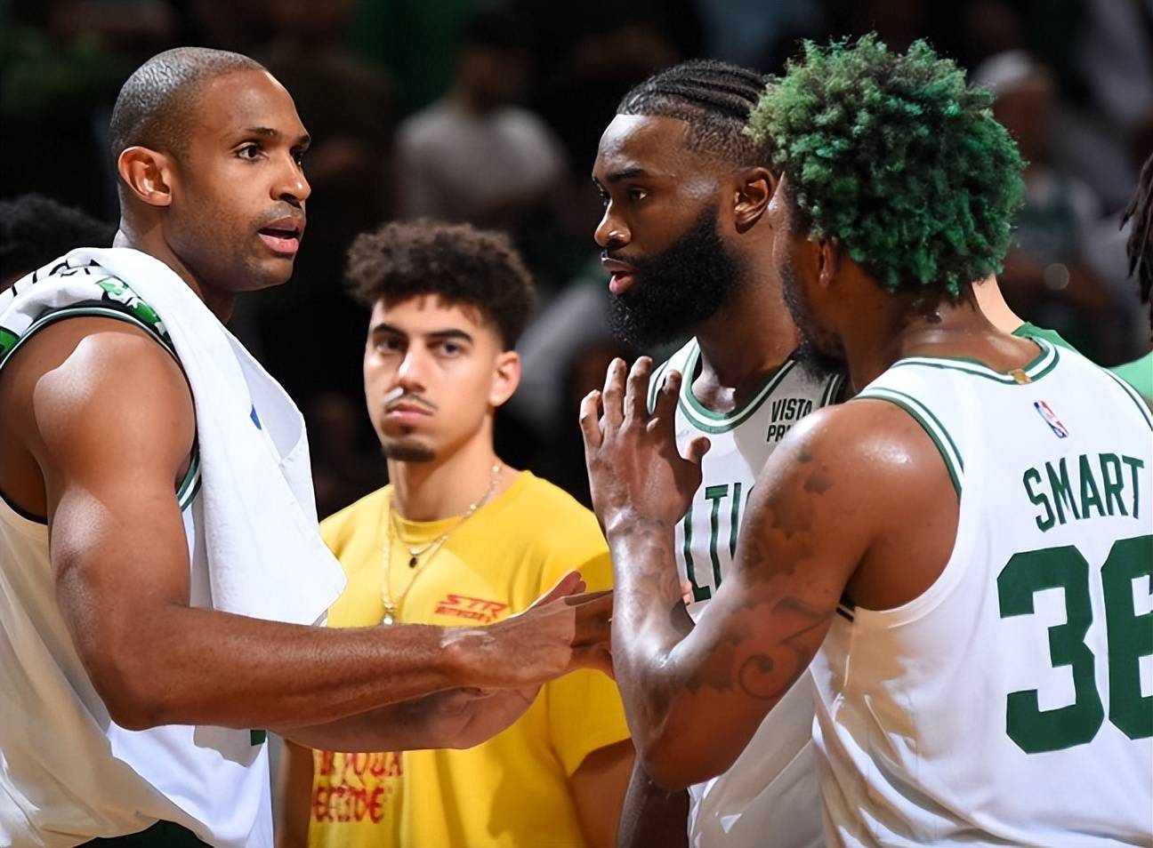 包含里昂窗口期伤情更新,志在NBA常规赛名次提升,球迷炸锅,医务组通报恢复的词条 包含里昂窗口期伤情更新,志在NBA常规赛名次提升,球迷炸锅,医务组通报恢复的词条