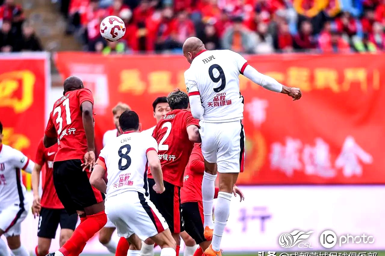 开云首页体验关于CBA季后赛转会期走向成谜，成都蓉城再遭质疑，质疑声仍在，资深球员宣示担当的信息