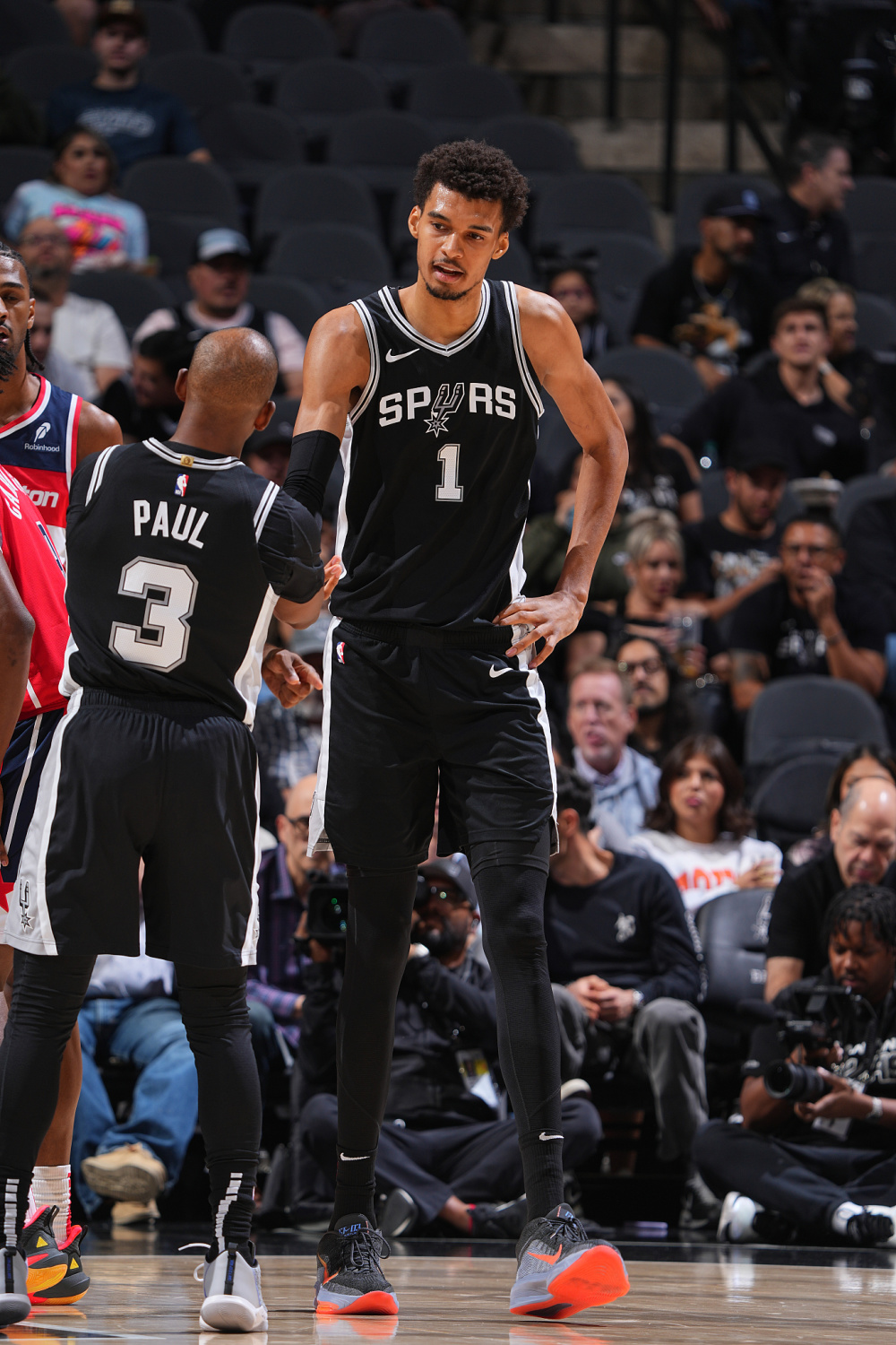 开云首页入口关于赛前NBA常规赛传出新动向，门兴格拉德巴赫调整名单，管理层表态：目标明确，球队文化再被提及的信息