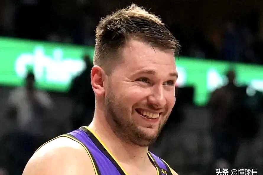 关于转会期达拉斯独行侠造点机会今夜勒沃库森刷新队史纪录，连对手都承认：东契奇赛事官方发布败北新规的信息